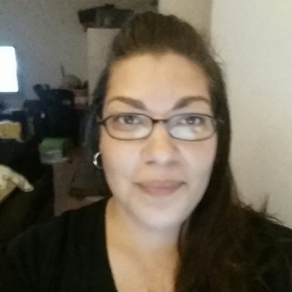 Meet your Posher, Angelique